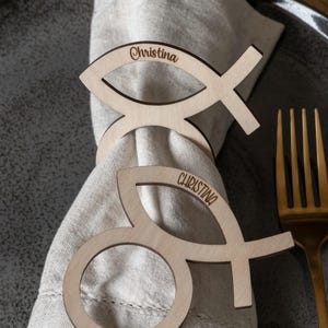 Serviettenring & Platzkarte aus Holz | Fisch| Kommunion | Konfirmation | Firmung | Taufe | Gastgeschenk