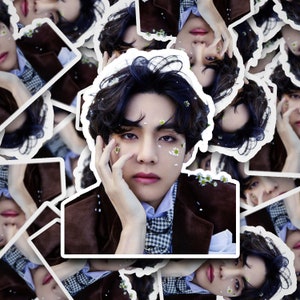 Taehyung Photofolio Sticker | V Sticker |  Stickers | Bangtan Sticker | Vinyl Decal for Laptop, Tumbler, Phone
