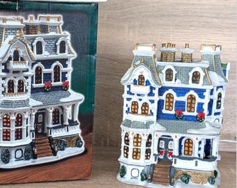 Lemax Coventry Cove Murray Manor #58 Lighted Christmas Village House #25767 Ceramic Holiday Decor Vintage 2002