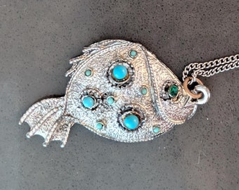 Vintage Silver Tone Fish Pendant Piranha Necklace w/ Faux Turquoise Accents Fish Sea Life Ocean Lover Retro Boho Jewelry Gift Idea