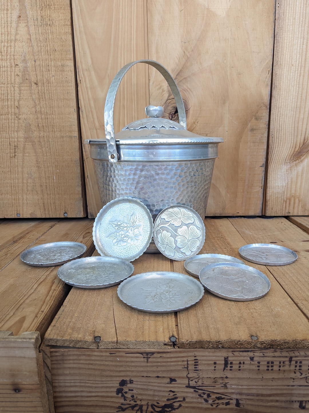 Lidded Hammered Aluminum Ice Bucket W/8 Embossed Aluminum Coasters ...