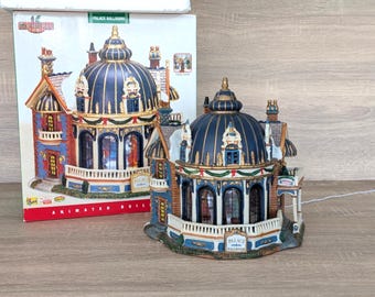 Lemax Coventry Cove Palace Ballroom 2004 Lights Sounds Music Animation 35783A Lighted Christmas Village House Ceramic Holiday Decor Vintage