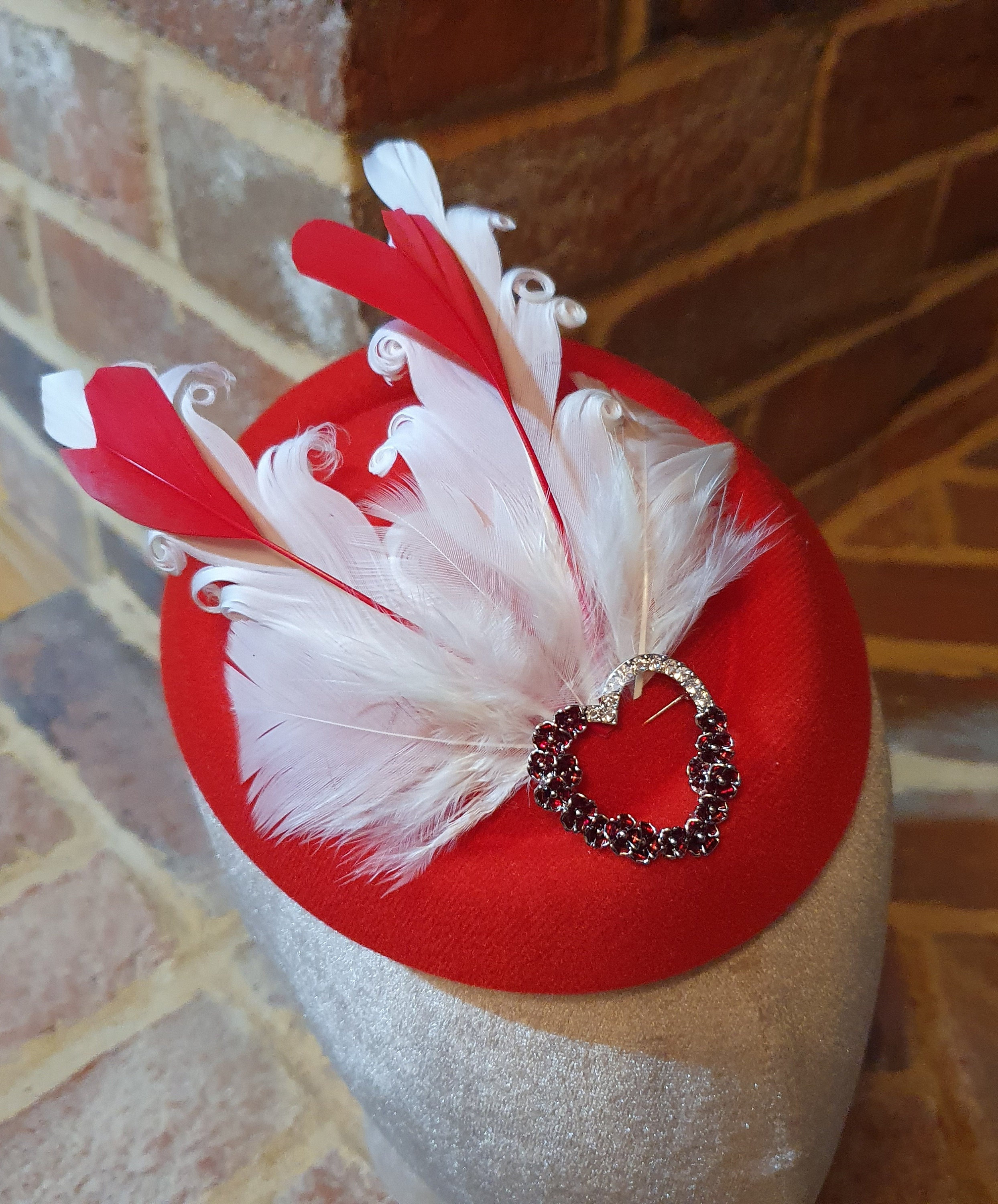 Vintage Chapeaux Louise Red Black Feather Pillbox Cocktail Hat Fascinator Feather Pillbox 1960s Vintage Hats for Women for sale | eBay main image 4