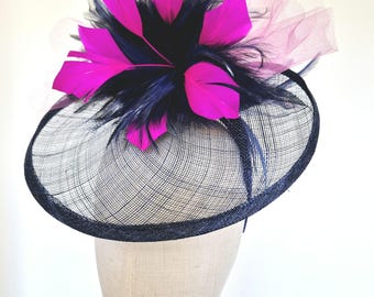Fascinateur (pilulier) Style Cocktail Marine Et Rose - Faux Feutre à Plumes - Élastique - Neuf Avec étiquettes