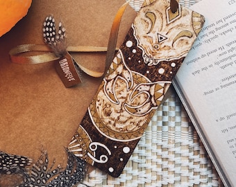 Drewniana zakładka do książki ze znakiem zodiaku Rak, prezent astrologiczny, ręcznie robiona pirografia ze znakiem zodiaku wypalana w drewnie