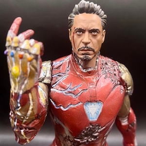 Iron Man Snap Statue