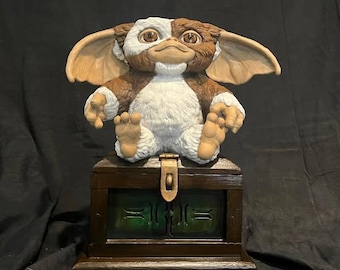 Gizmo on his box 1/2 scale