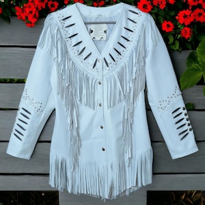 Veste tendance en cuir véritable pour femme, cow-girl occidentale, à franges et perles I Chaqueta con flecos occidentales I Veste en cuir indigène