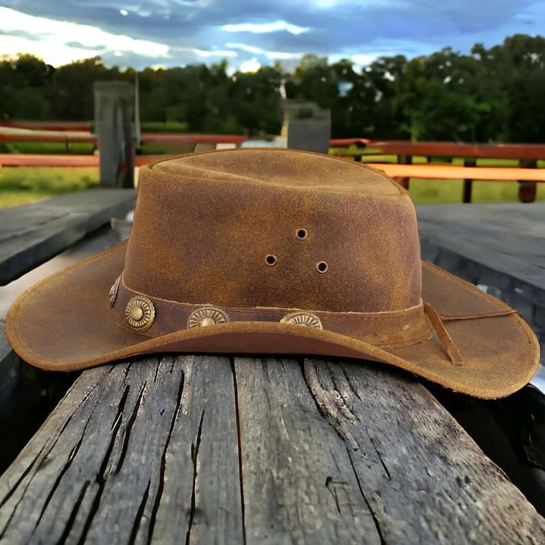 Handcrafted Leather Cowboy Hat: Western Style Outback Hat - Etsy