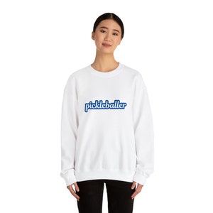 Pickleball Spin Crew Neck Sweatshirt, Pickleball, Pickleball Apparel, Pickleball Sweatshirt, Cozy Sweatshirt, Pickleball Gear, Sports imagem 3