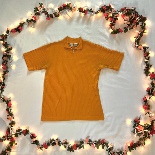 Orange/Yellow Vintage 70s style knit shirt Small