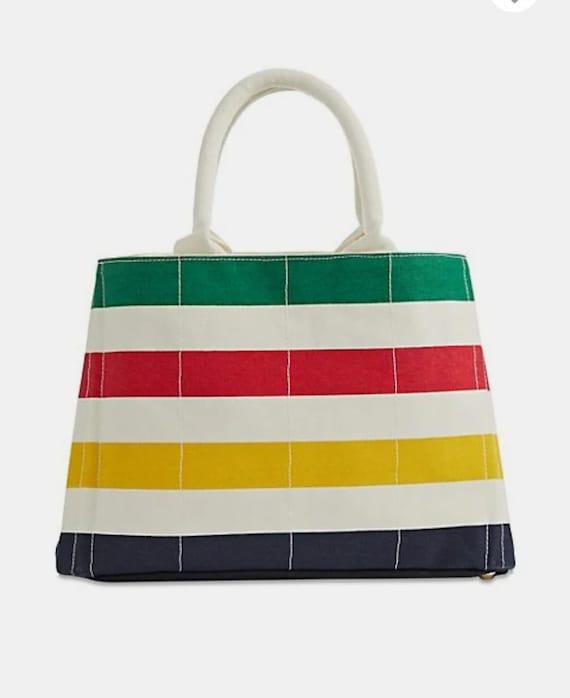 Hudson's Bay Company Iconoic Multistripe Signature Tote Bag Hudson's Bay Company Iconoic Multistripe Signature Tote Bag