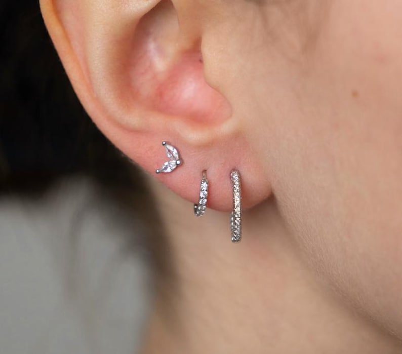 silver minimalist earring set , silver hoops Stacking earring set, elegant earrings set