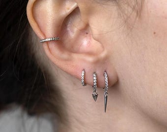 Byfoyif Crushed Silver Earrings Set, 2 paia di orecchini a cerchio in oro da donna in rame, con mini pepite e strass, orecchini a cerchio placcati oro, orecchini da donna a cerchio