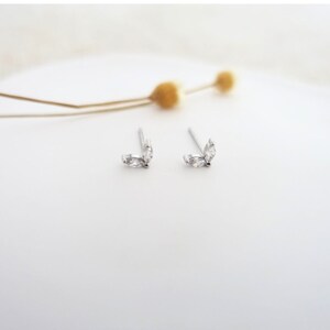 Silver Minimalist Earring Set Silver Hoops Stacking Earrings Everyday Huggie Hoops 3 Earring Set Silver three Holes Lobe Earrings Stack Set