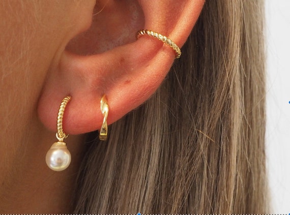 Stacked pearl earrings deals