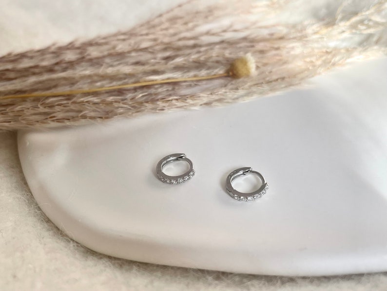 Silver Minimalist Earring Set Silver Hoops Stacking Earrings Everyday Huggie Hoops 3 Earring Set Silver three Holes Lobe Earrings Stack Set