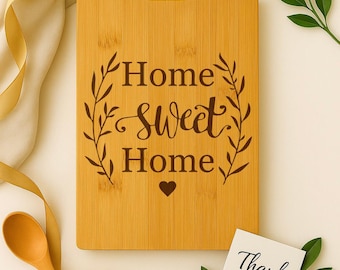 Tabla de cortar de bambú grabada personalizada, ideal como regalo de Navidad. Decoración navideña para el hogar. Regalo perfecto para la inauguración de una casa. Regalo ideal para la cocina.