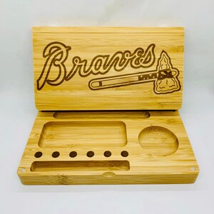 Vassoio magnetico in bambù con incisione laser fatto a mano, stile backflip magnetico, regalo personalizzato personalizzato per uomo e donna