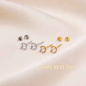 Tiny cz stud earrings, Small Stud Earrings, Simple Round Cz studs, Dainty Minimalist earrings, Sterling Silver Stud Earrings, Gold Studs