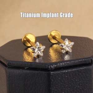 16g/18g/20g Titanium Star Cz stone Threadless Push Pin Labret, Cartilage earring Tragus Stud, Nose Stud, Small Star Stud, Flat Back Earrings