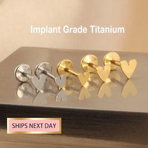 Petit labret à épingles sans filetage coeur en titane, boucle d'oreille cartilage, tragus, boucle d'oreille à l'arrière plat, petit clou de nez en or 16G 18G 20G