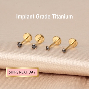 Brinco labret de titânio pequeno com zircônia cúbica preta sem rosca/brinco com pedra preta/brinco tragus/brinco de concha/piercing de hélice/piercing de cartilagem/20g/18g/16g