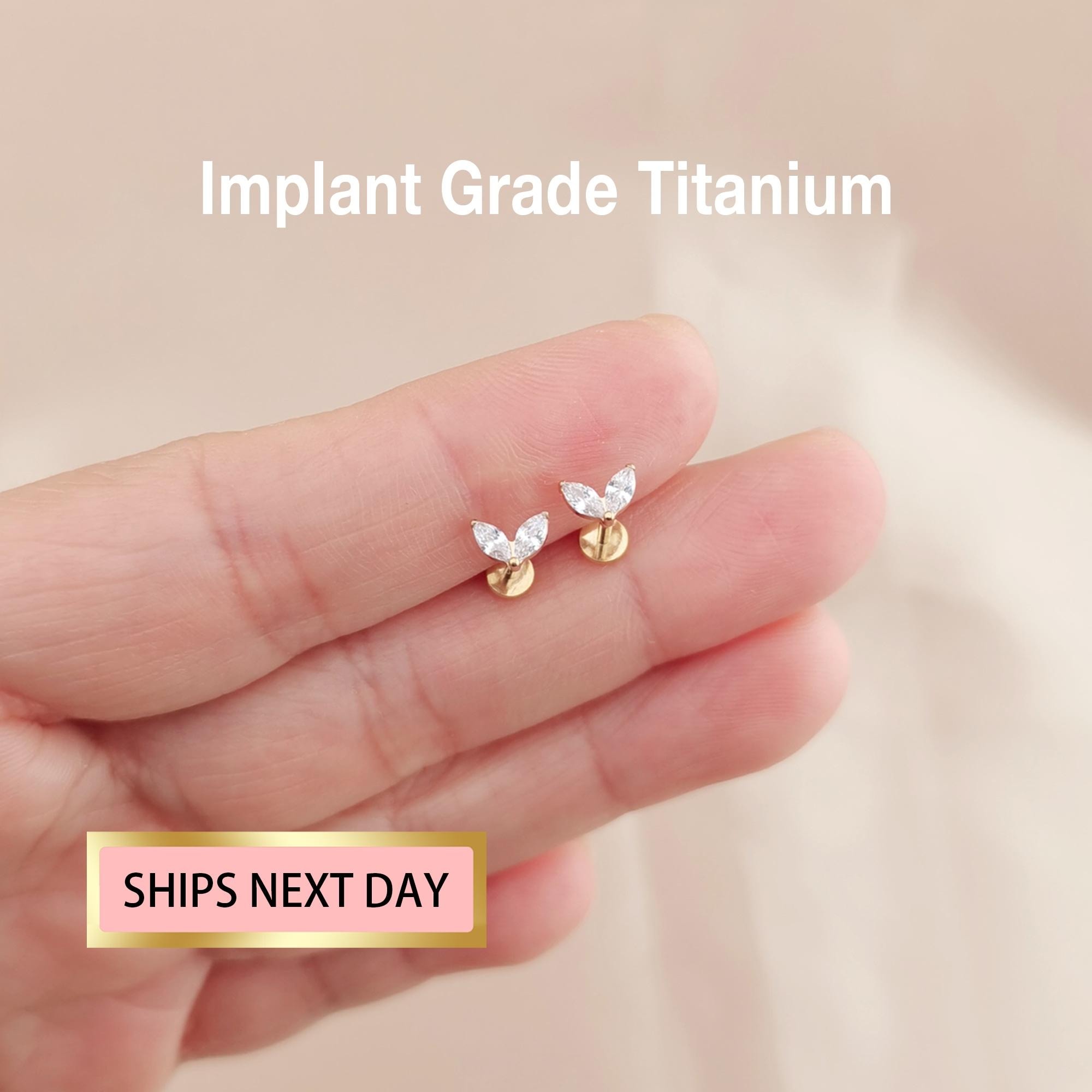 20G/18G/16G Tiny Marquise Flower Threadless Push Pin Labret Stud, Tragus stud, Conch Earring, Helix Cartilage piercing, Flat Back Stud