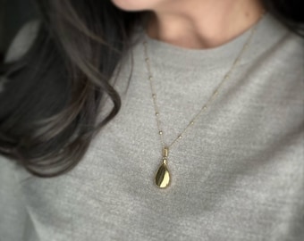 Teardrop Gold Cremation Urn Necklace: Memorial Keepsake Jewelry