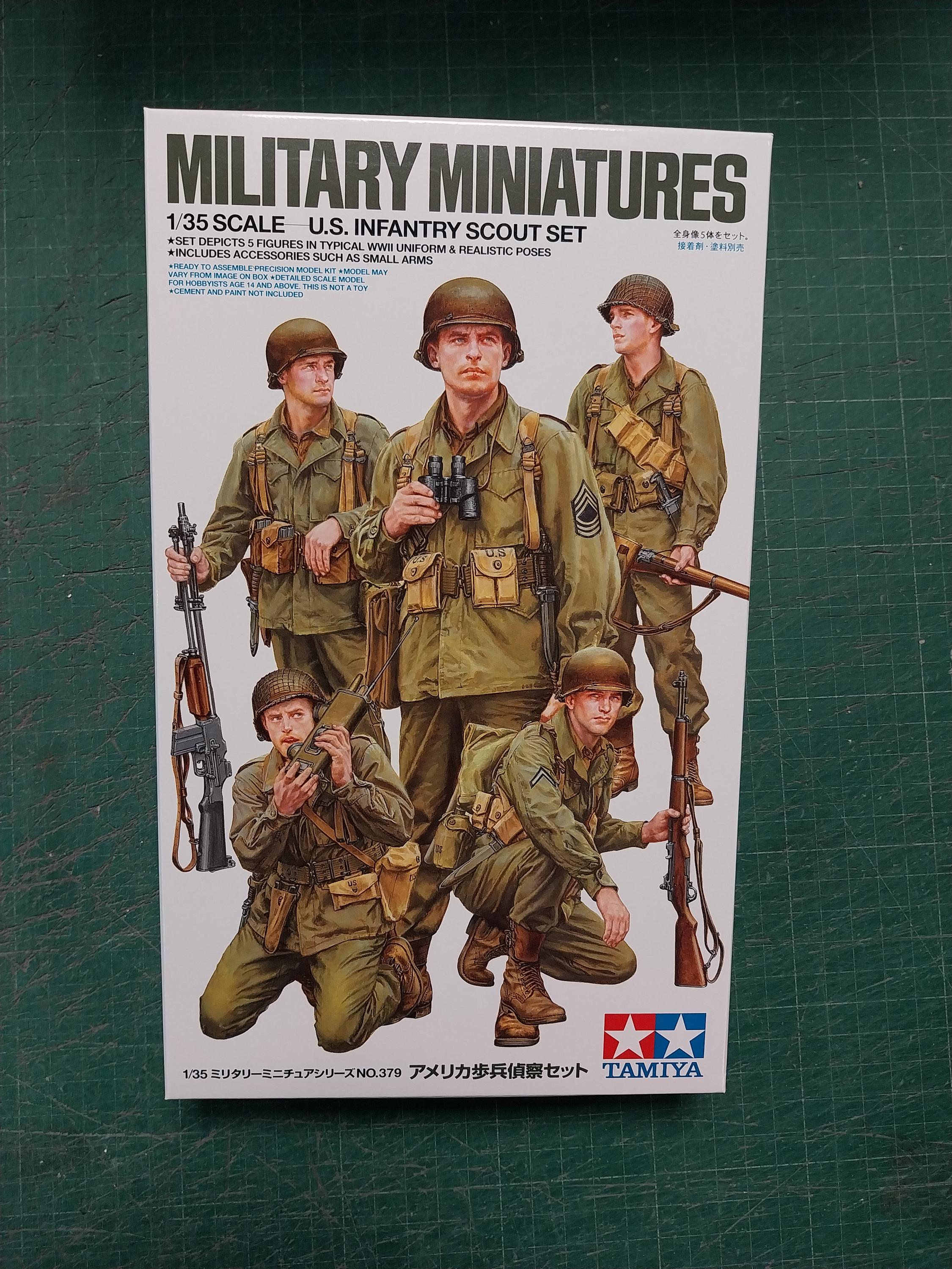 1/35 WWII Military in Dragon Plastic Model Kits
