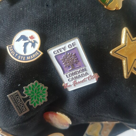 Vintage Pins LOT all Over the World 1998 CWSF Can… - image 3