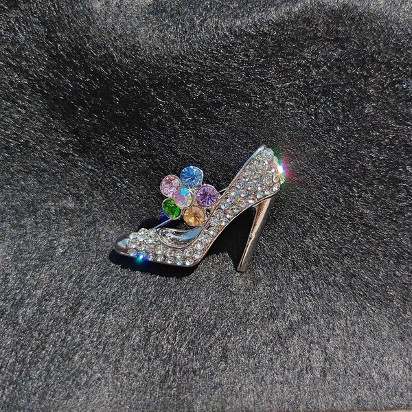 Glamorous Gemstone Heels: The Sparkling Brooch Pin