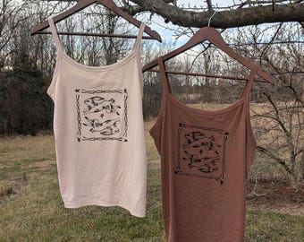 Corre, Conejo - camiseta sin mangas estampada a mano