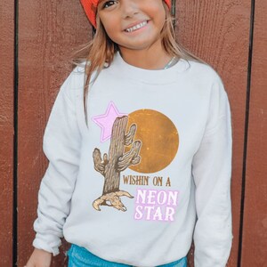 Neon Star Crewneck Wallen Kids Tshirt Trendy Kids Clothes Retro Kids Tshirt Youth Shirt Boho Girls Shirt Yeehaw Shirt Wallen Sweatshirt