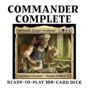 Può includere: Un mazzo Magic: The Gathering Commander con Brenard, scultore di pan di zenzero, una carta di creatura leggendaria con un costo di mana verde, bianco e blu. La carta raffigura un uomo con la barba e un cappello da cuoco, che tiene un omino di pan di zenzero. Il testo sulla carta recita "Brenard, scultore di pan di zenzero" e "Creatura leggendaria - Artigiano umano". Il mazzo è pronto per essere giocato e contiene 100 carte.