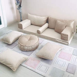 Cushion ideas for clearance beige sofa