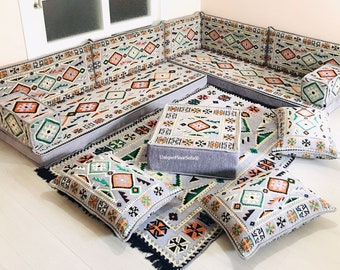 Juego de asientos de piso de sofá árabe en forma de L gris claro, otomanos, alfombra, almohadas de piso, sofá modular de piso de esquina, Majlis árabe, decoración del hogar marroquí