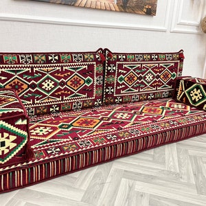 Arabic Floor Seating Sofa: Royal Living Room Couch with Pillows