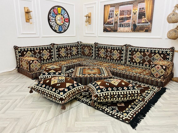 アラビア風L字型フロアソファセット：オットマンソファ、ラグ