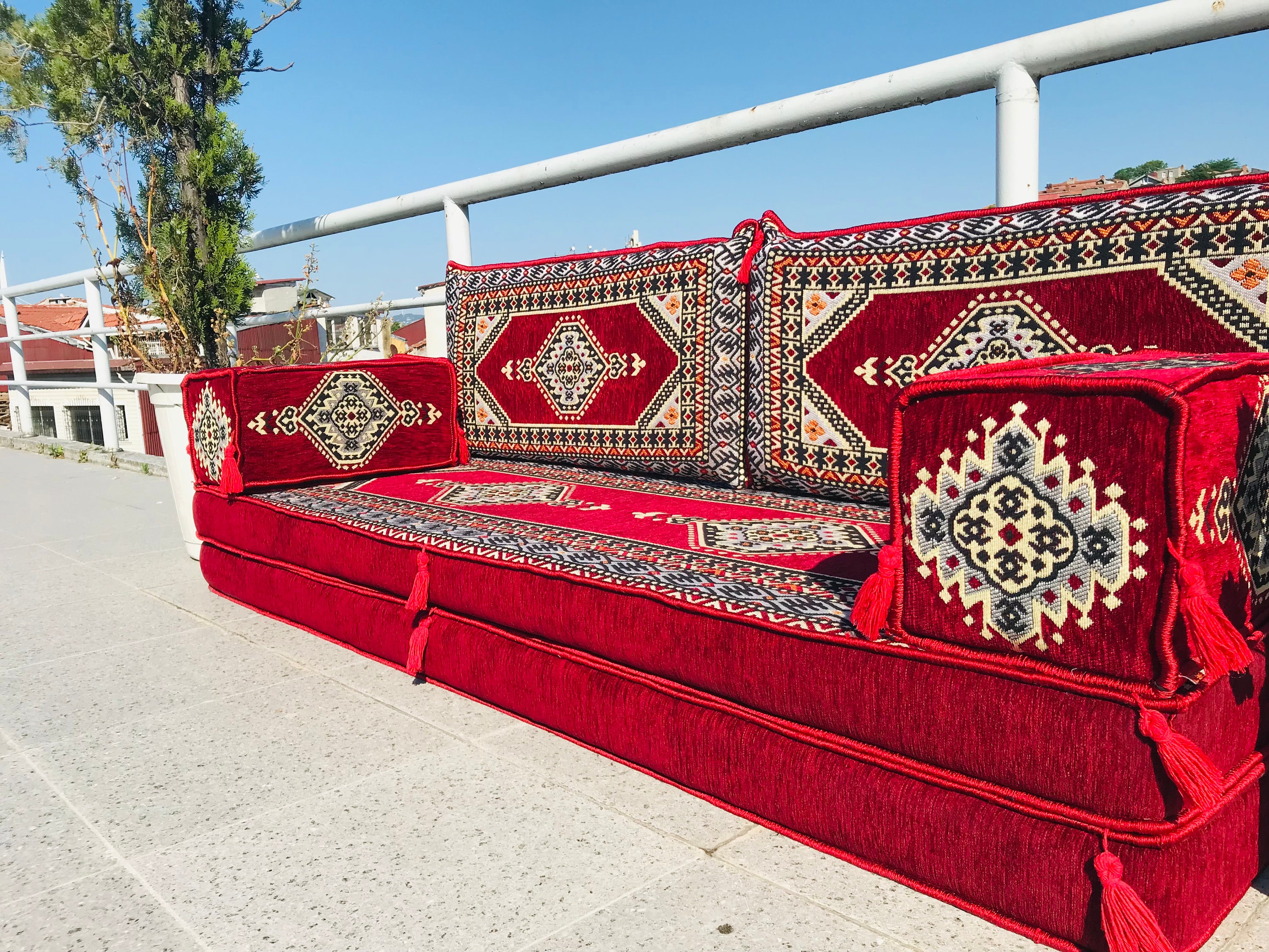 Majilis Rug Arabic Majlis Floor Cushion Sofa: Boho Garden Couch, Ottoman & Rug- 8 ...