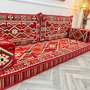 Arabic Floor Sofa Bed: Ethnic Jalsa Couch with Turkish Pillows