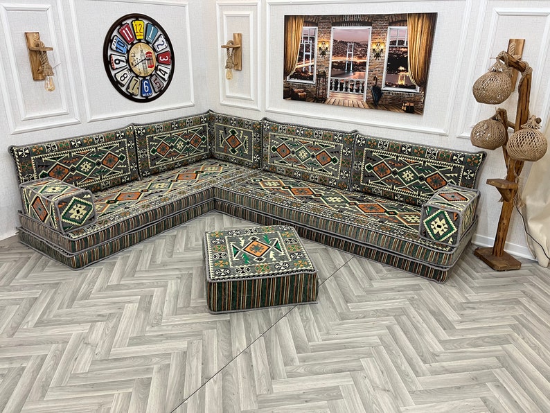 8 Gris oscuro L en forma de sofá árabe sala de estar conjunto de sofás, sofá para sentarse en el piso, Majlis árabe, sofá seccional, cojines de piso, sofá otomano y alfombra L Sofa + Ottoman