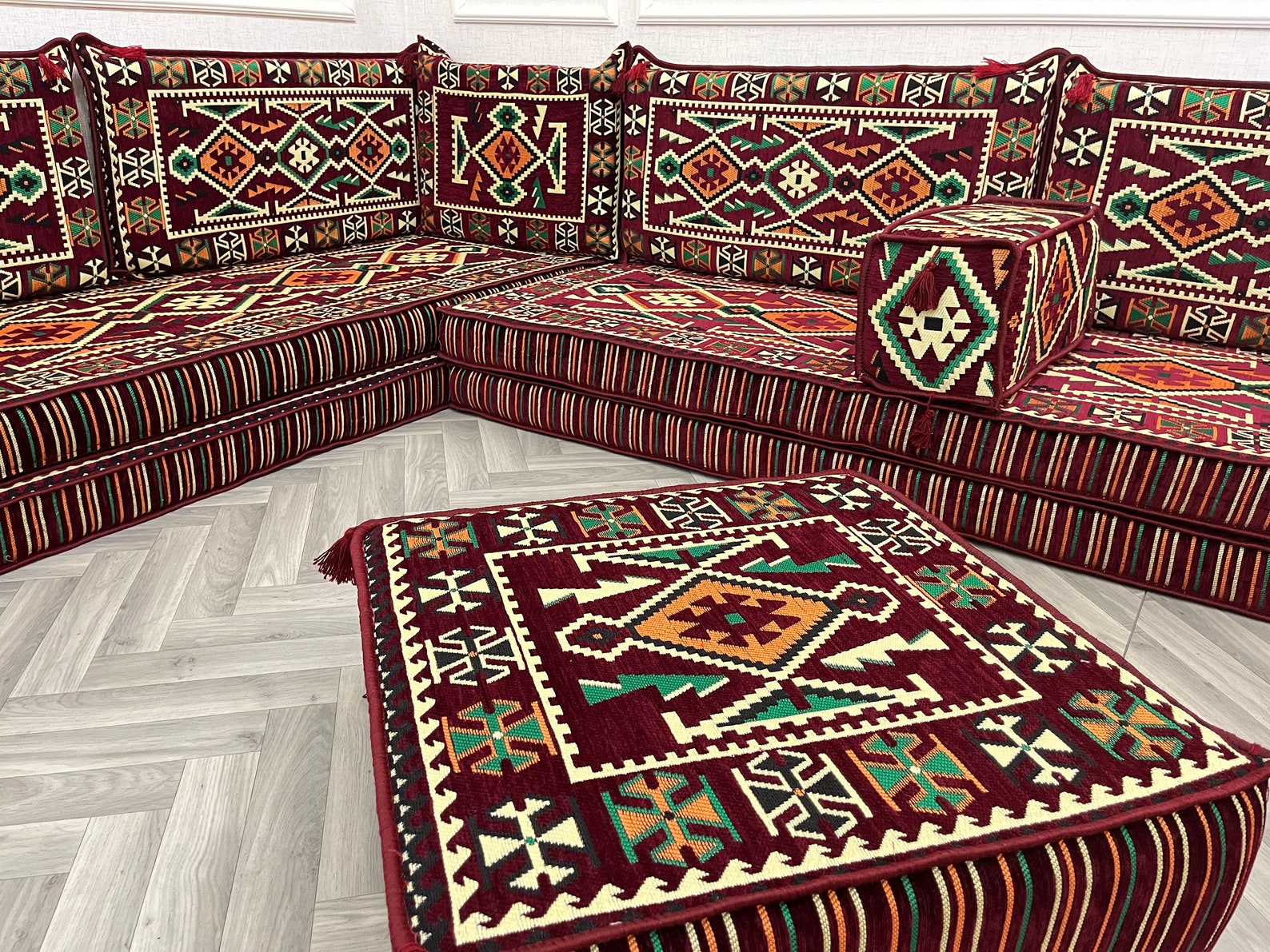 8'' Thick U Shaped Arabic Modular Sectional Living Room Sofa, Floor ...