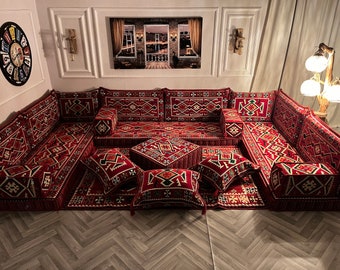 Authentisches rotes U-förmiges arabisches Sofa-Wohnzimmer-Boden-Sitzset, Boho-Bodencouch, Arabische Majlis, Türkisches Bodensofa-Set, osmanischer Couchteppich