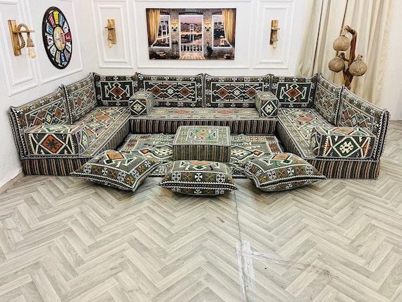 Graue Boden Sitzgarnitur: 21,5 cm U-förmiges Sofa, Kissen, Ottomane & Teppich, Wohnkultur