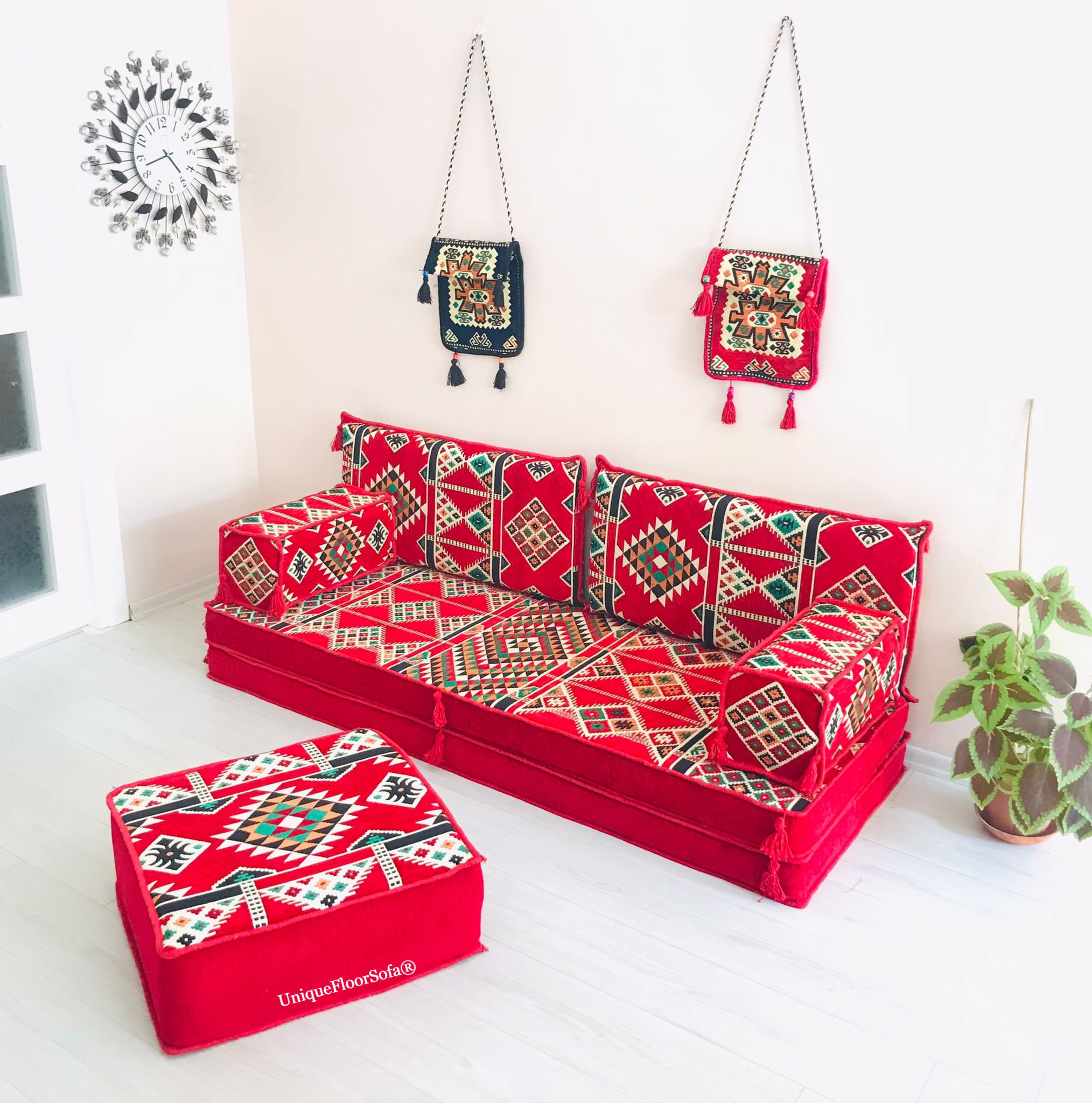 Canapé turc traditionnel, canapé de sol arabe, causeuses de lecture,  ensemble de sièges de sol marocains de 20,3 cm d'épaisseur, coussin  marocain, coussin de sol ethnique (canapé complet) : : Produits  Artisanat