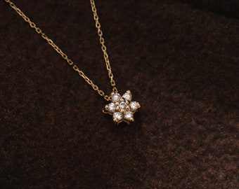 14k Gold Diamond Flower Necklace For Women | 14k Real Solid Gold | Daisy Diamond Pendant | Diamond Necklace | Gift for Her | Dainty Pendant