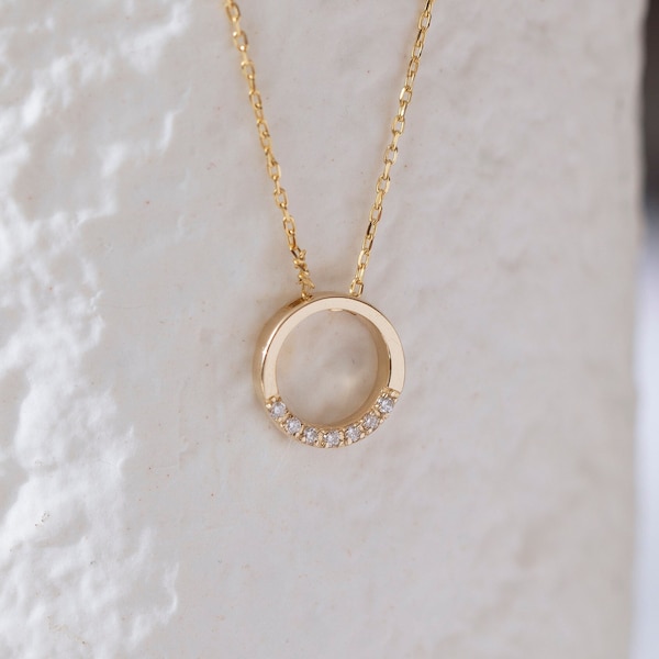 14k Gold Diamant runde Halskette für Frauen | Kreis Ring Anhänger | Karma Halskette | Offene Anhänger Diamant Halskette | Geschenk für Sie