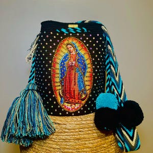 Wayuu Mochila. crossbody. shoulder bag. bucket. Colombia. Virgen nuestra señora de Guadalupe , Guadalupe Bag , guadalupana