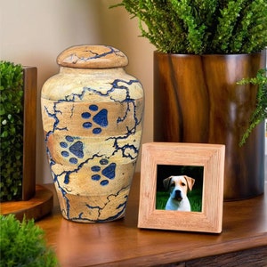 Custom Wooden Pet Urn with Engraved Paw and Name, Handcrafted Cremation Box for Dog Cat Ashes, Personalized Memorial Keepsake Urn Gift